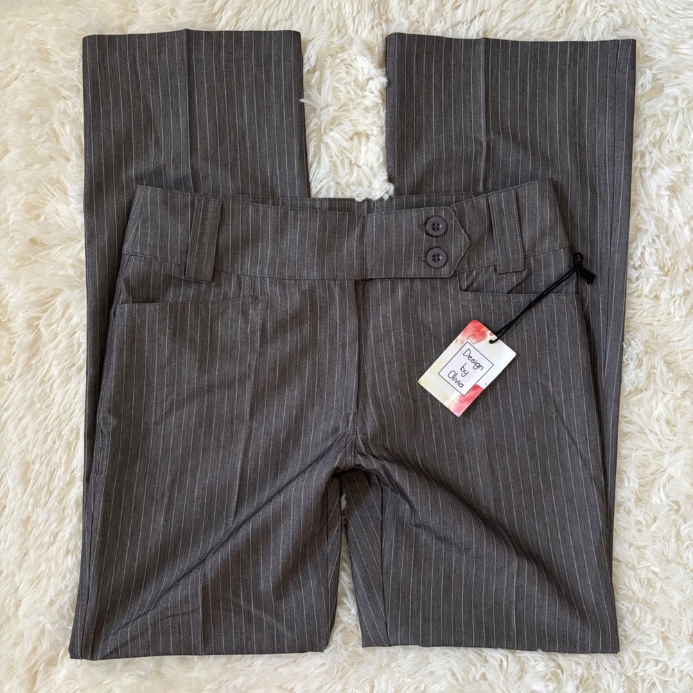 Design by Olivia Grey Pinstripe Bootcut Dress Pants Office Siren NWT Small